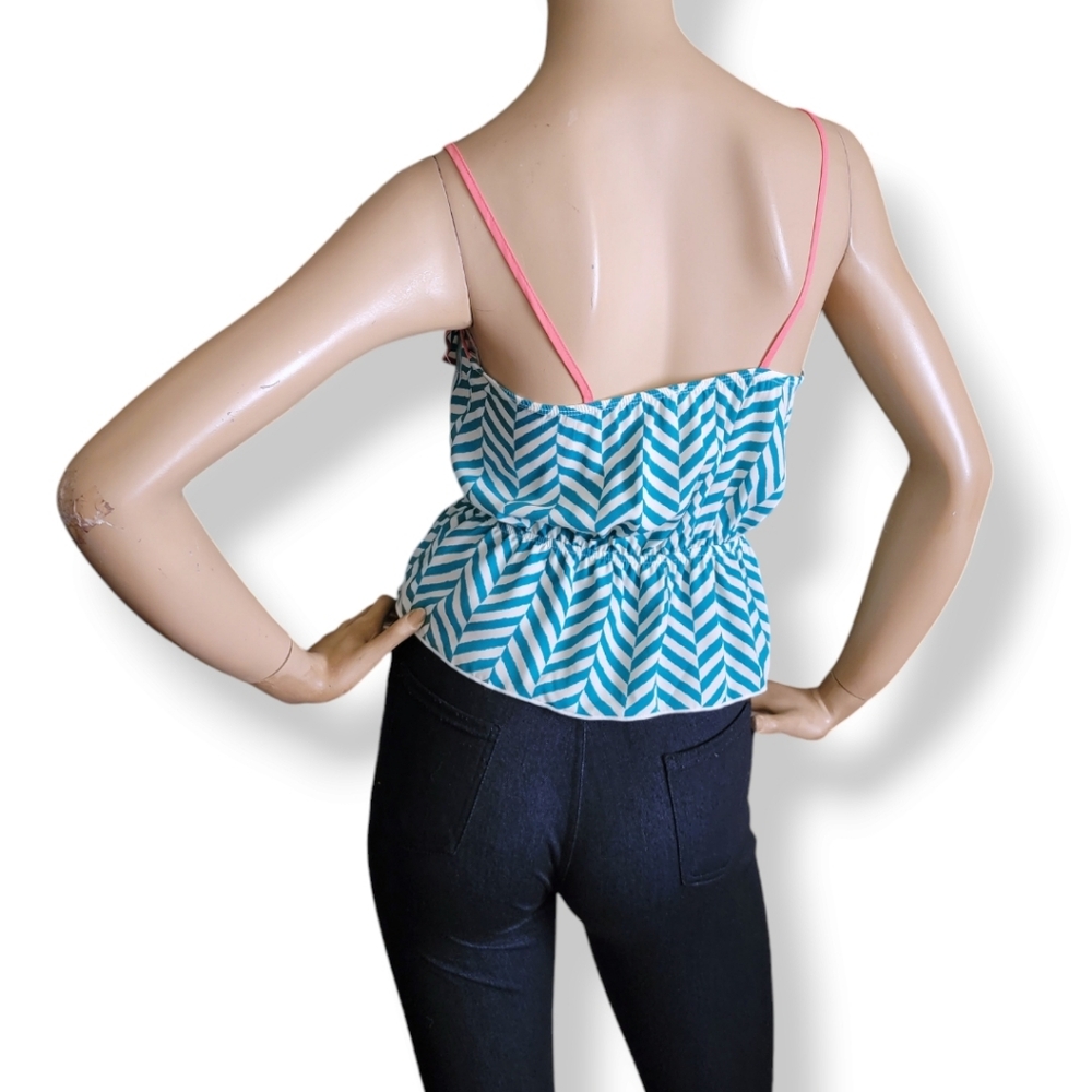Bella D. Green & White V-Neck Geometric Striped Print Blouse - Picture 6 of 7